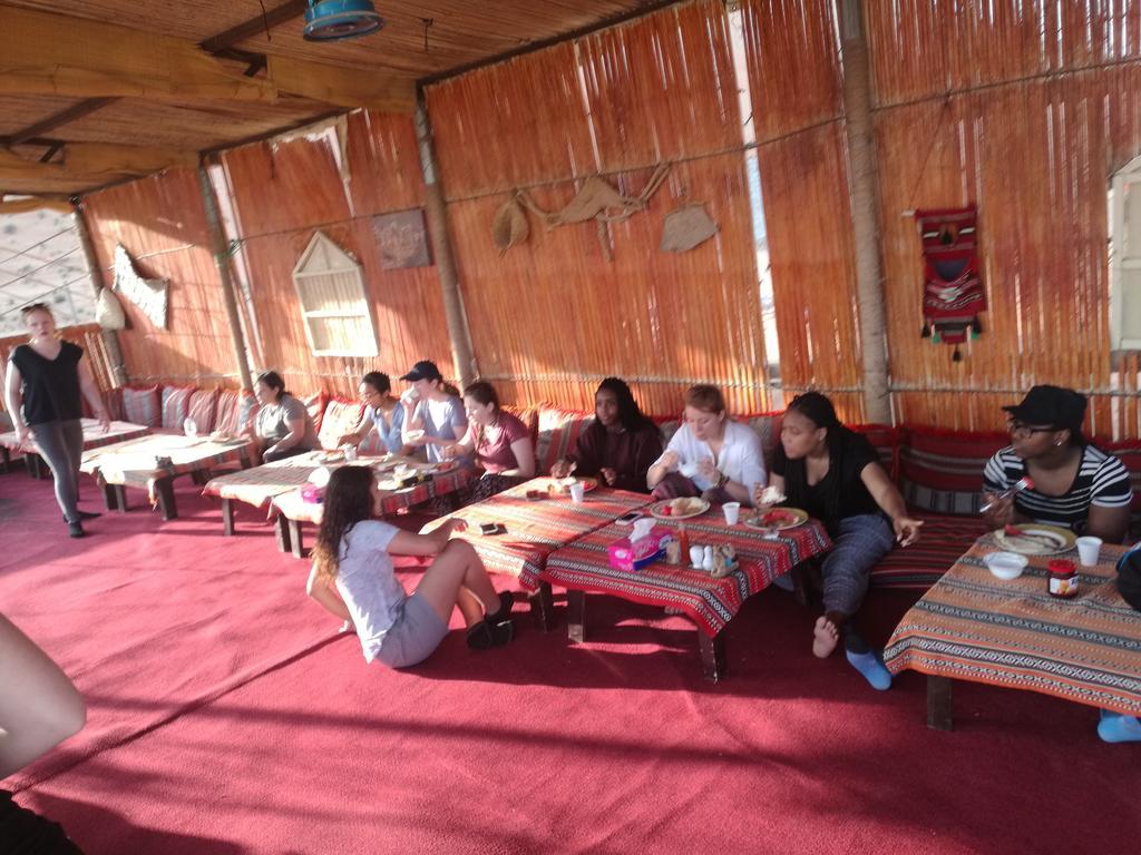 Al Wāşil Desert Retreat Camp מראה חיצוני תמונה